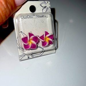 Oluolu Flower Earrings
